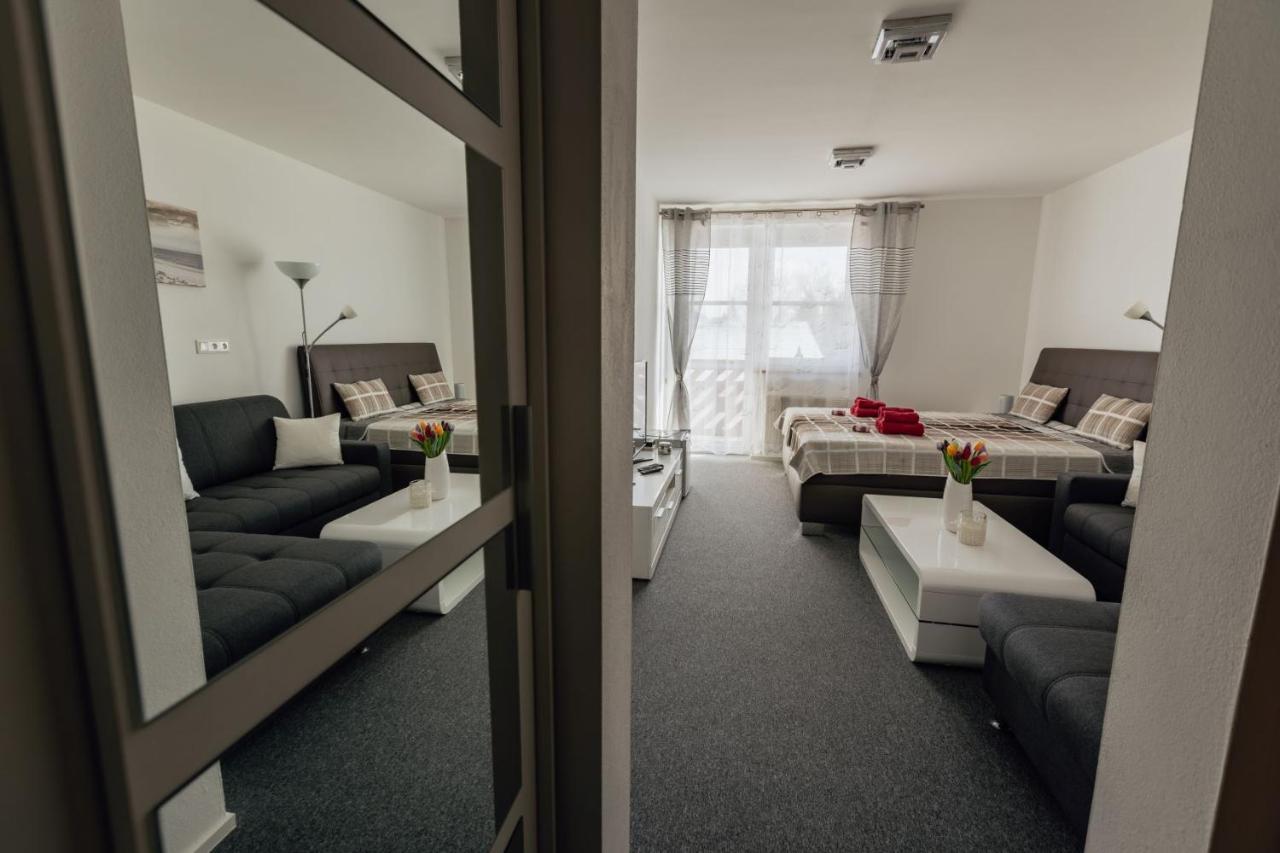 Apartmán 15 MyMara Bešeňová Kültér fotó